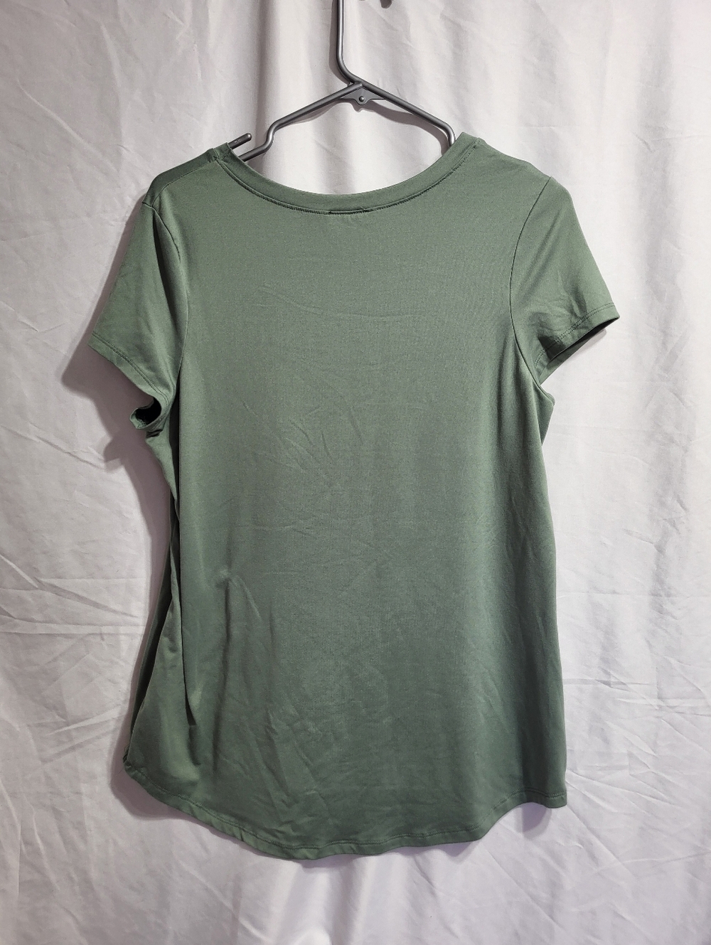 Eclipse Sage Green Scoop Neck Short Sleeve Tee, Size Medium - Picture 2 of 5